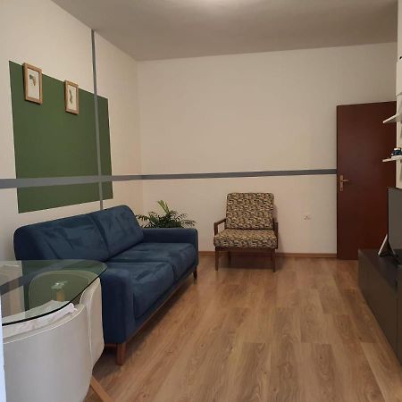 Heris'S Apartment Tirana Zewnętrze zdjęcie